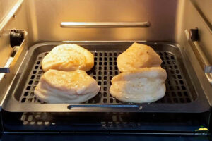 4 biscuits in the air fryer