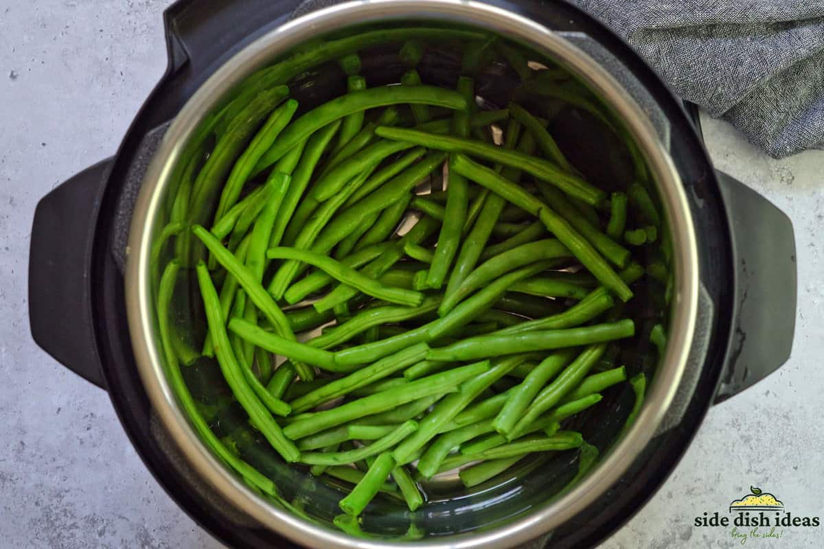 green beans inside the instant pot